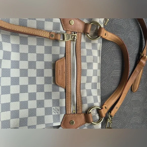 Louis Vuitton Evora MM - Picture 6 of 14